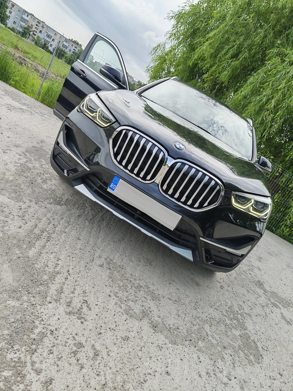 Vând Bmw x1