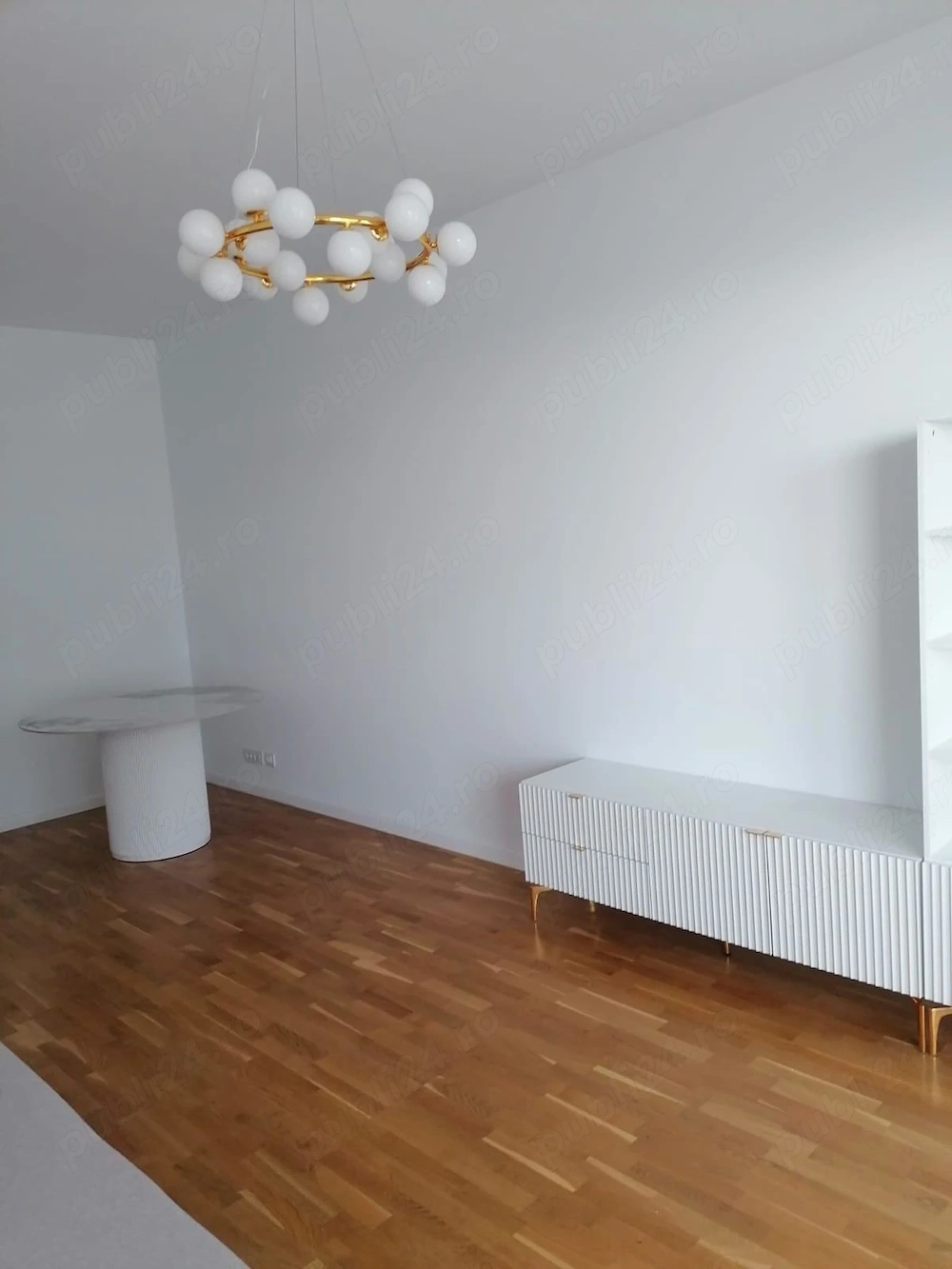 Inchiriere apartament Luxuria Residence