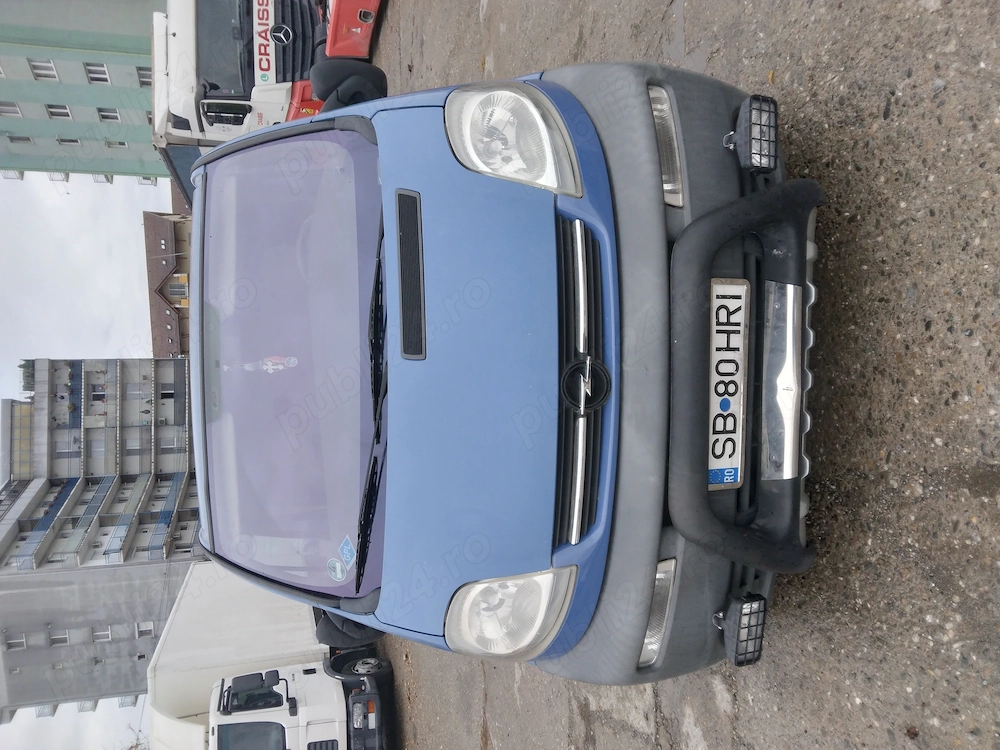 Vand Opel Vivaro benzina si GPL
