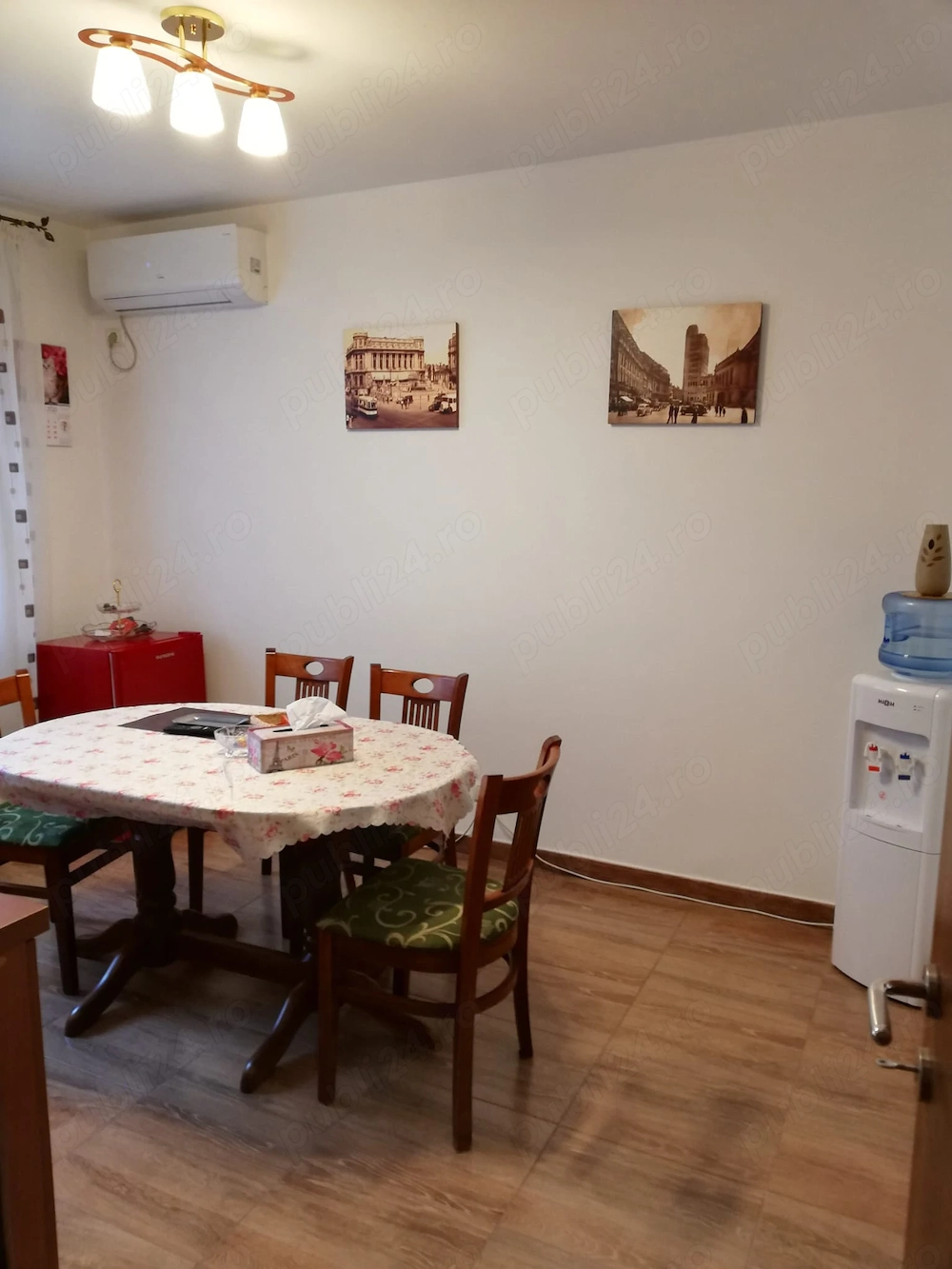 Vanzare apt. 4 camere