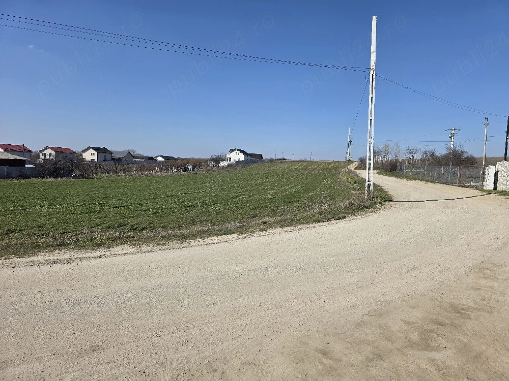 Teren intravilant Zonă Malu Mare 
