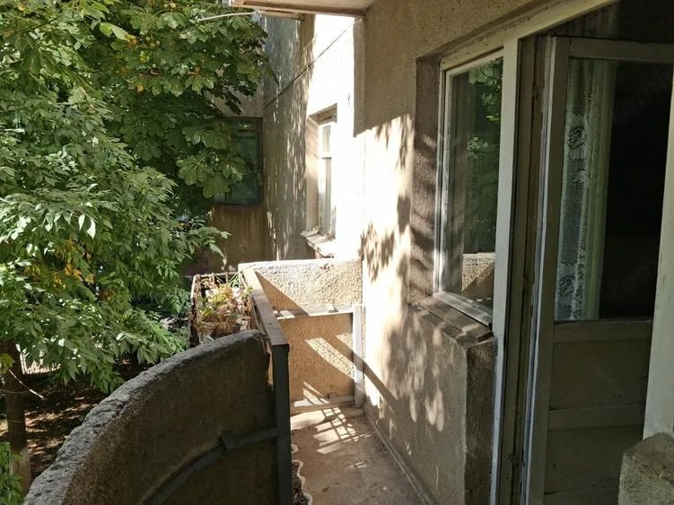 Apartament 2 camere la 3 min Metrou Piata Sudului / Mall SunPlaza. Etj 1.