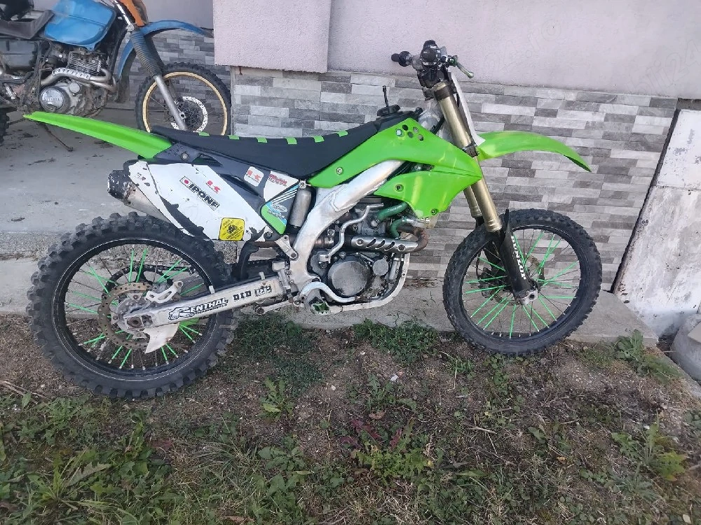 Vând sau schimb Kawasaki Kx450f 