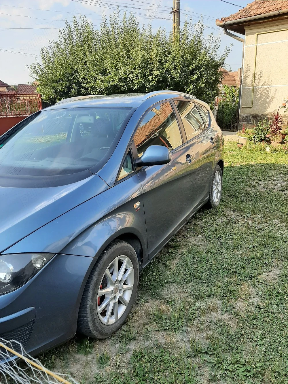 Vând Seat Altea XL motor 2L și 170 cai an 2010 euro 5