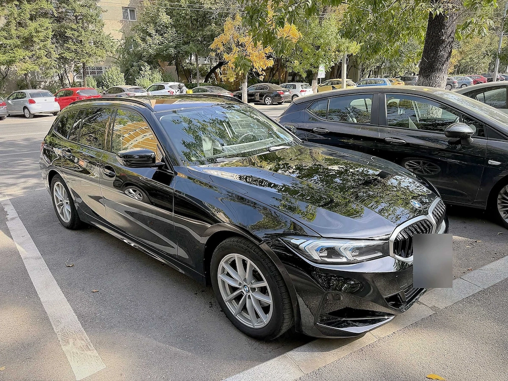BMW 320d xDrive Touring 2023 LCI | 84.575 km | HUD | ACC | Istoric BMW