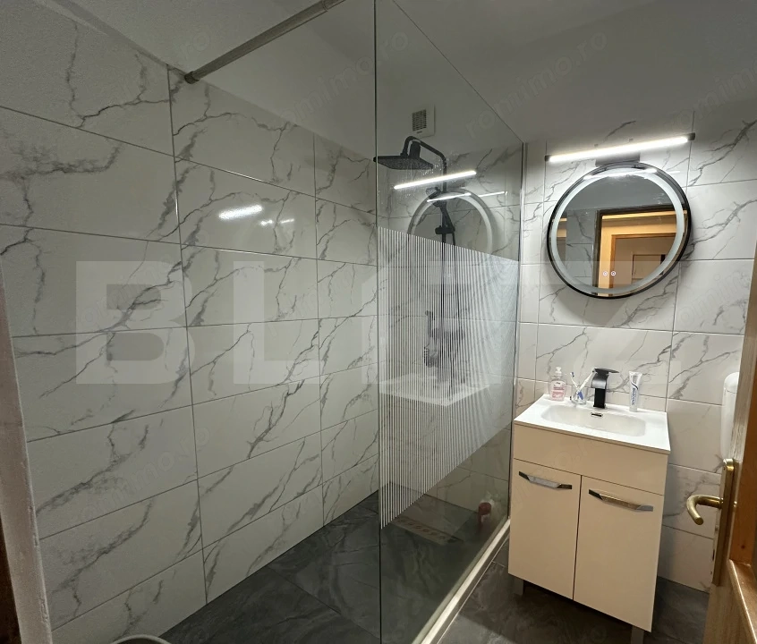 Apartament cu 1 cameră, 37 mp, zona Nord-Vest