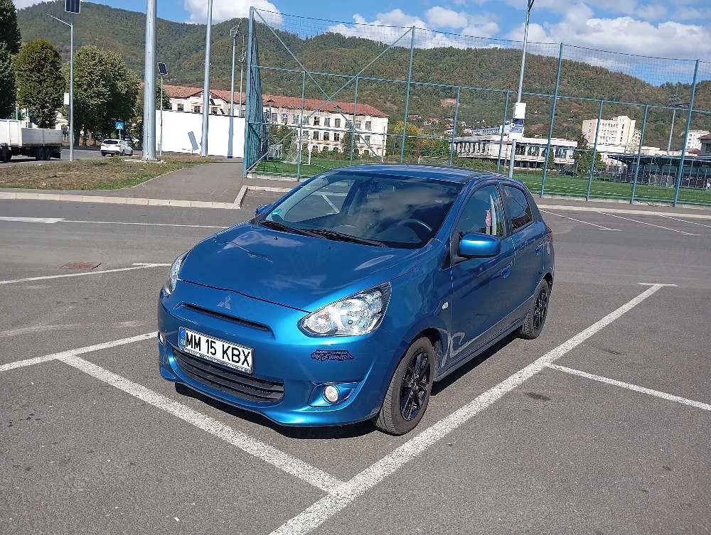 Mitsubishi Space Star model 2016