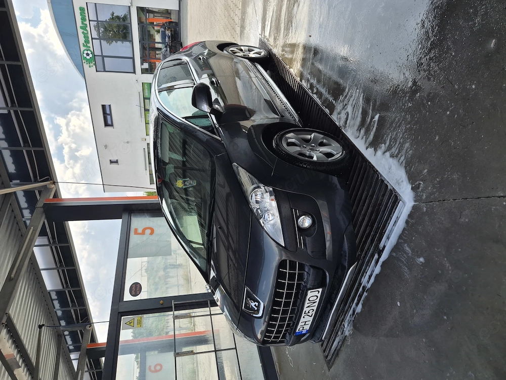 Peugeout 3008, 1.6 benzina, 180000 Km