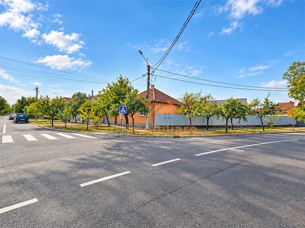 2 CASE LOCUIBILE | TEREN 986 MP | STR.TROTUSULUI | ZONA IOSIA | ORADEA