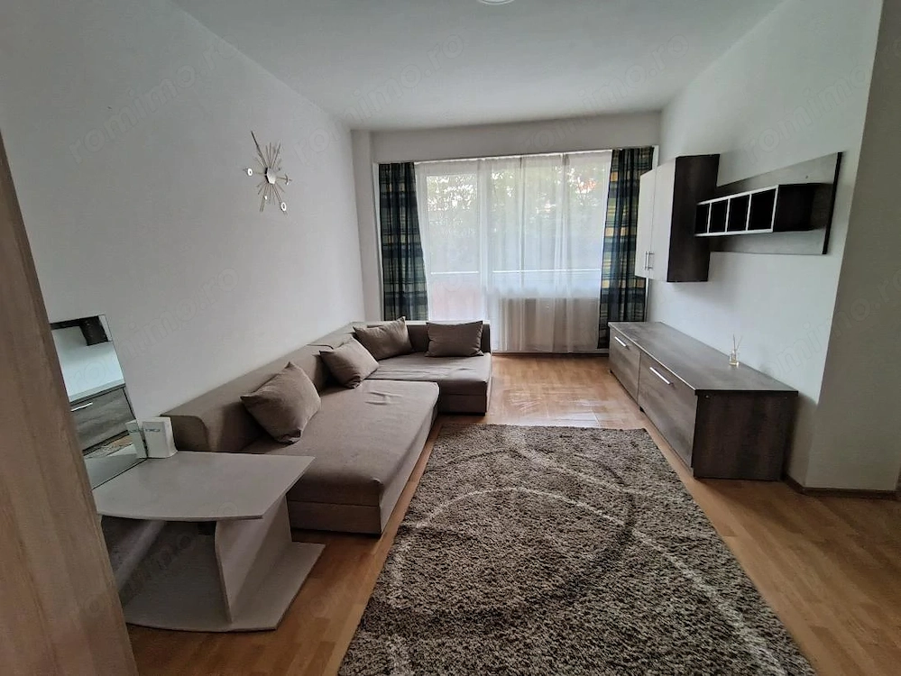 Inchiriez apartament cu 1 camera, strada Dorobantilor