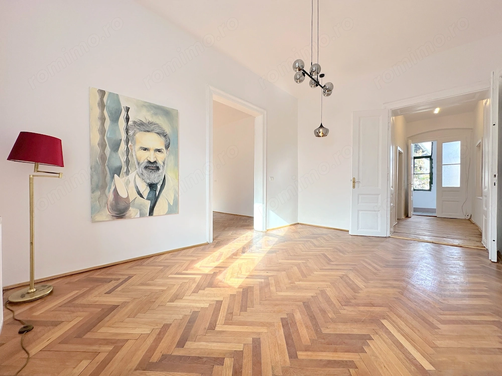 Apartament 3 camere, renovat – Bălcescu