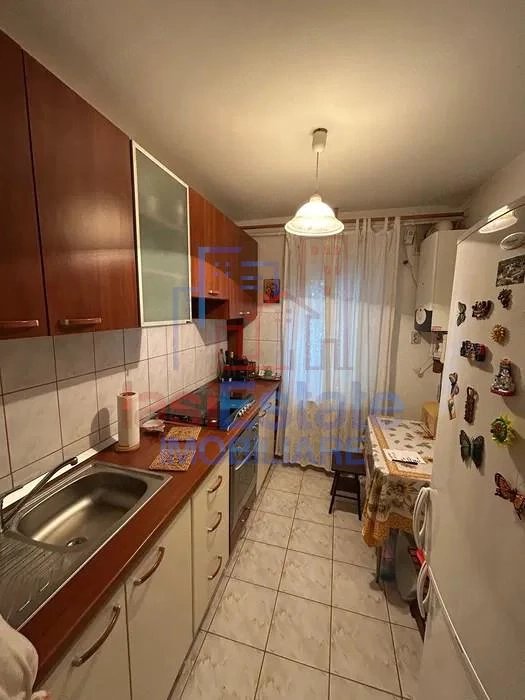 Apartament cu 2 camere zona Rond 28 Alexandru cel Bun