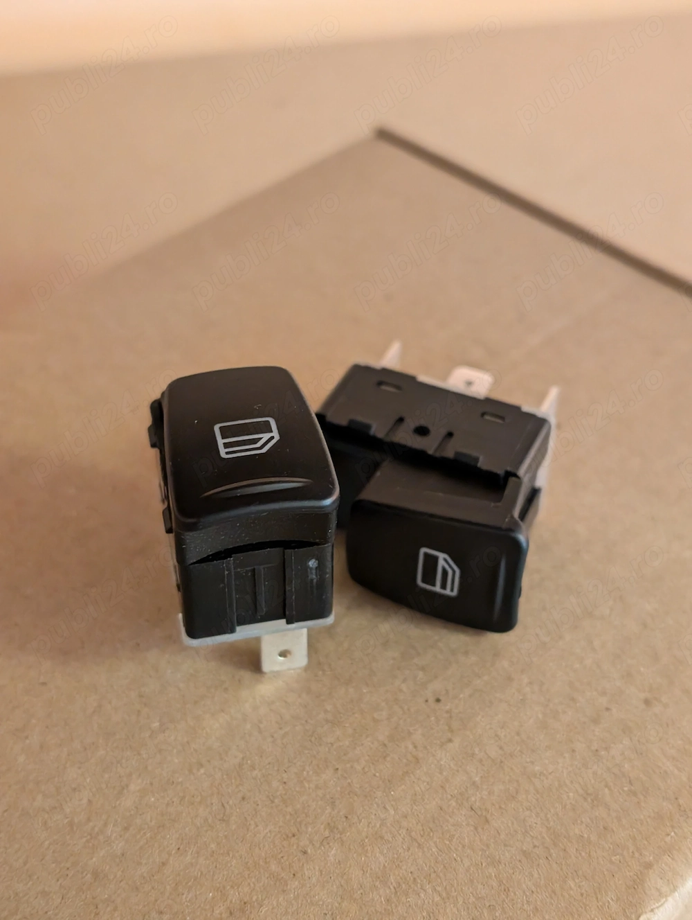 Butoane geamuri electrice buton geam electric Smart Forfour 454
