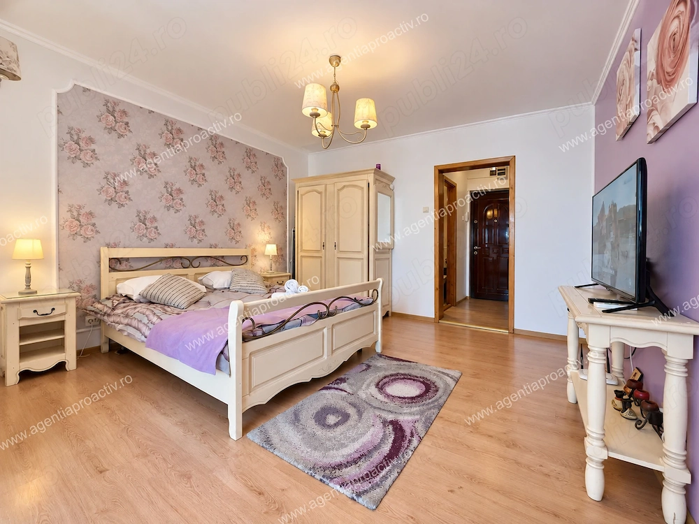 Apartament cu 1 cameră, Mazepa 1, vedere spre Dunăre, la cheie! 