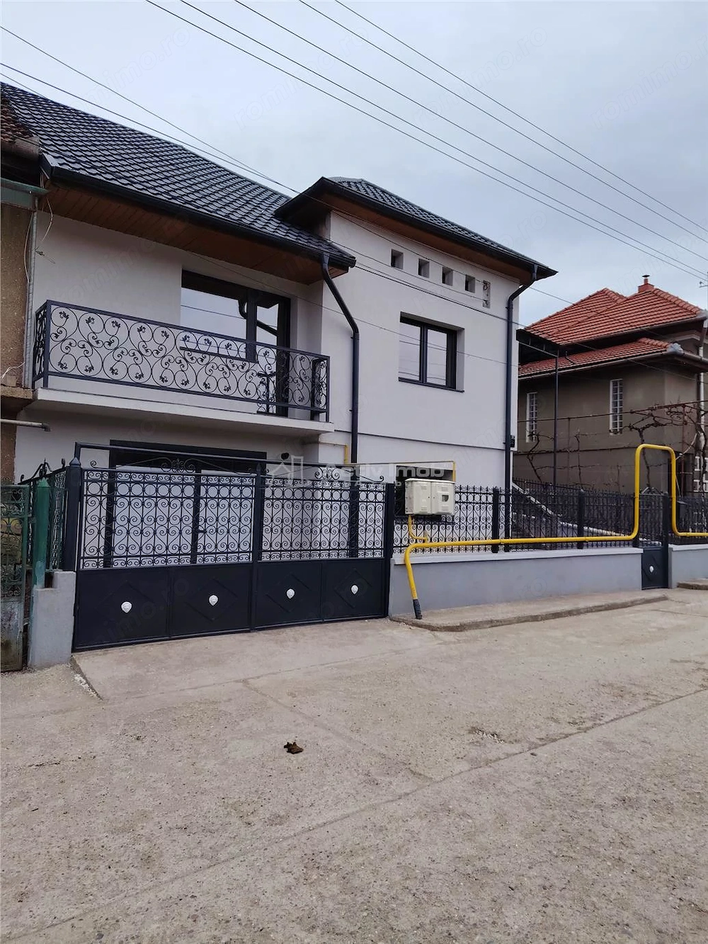 Casa renovata 2026 Chizid 3 dormitoare 3 bai