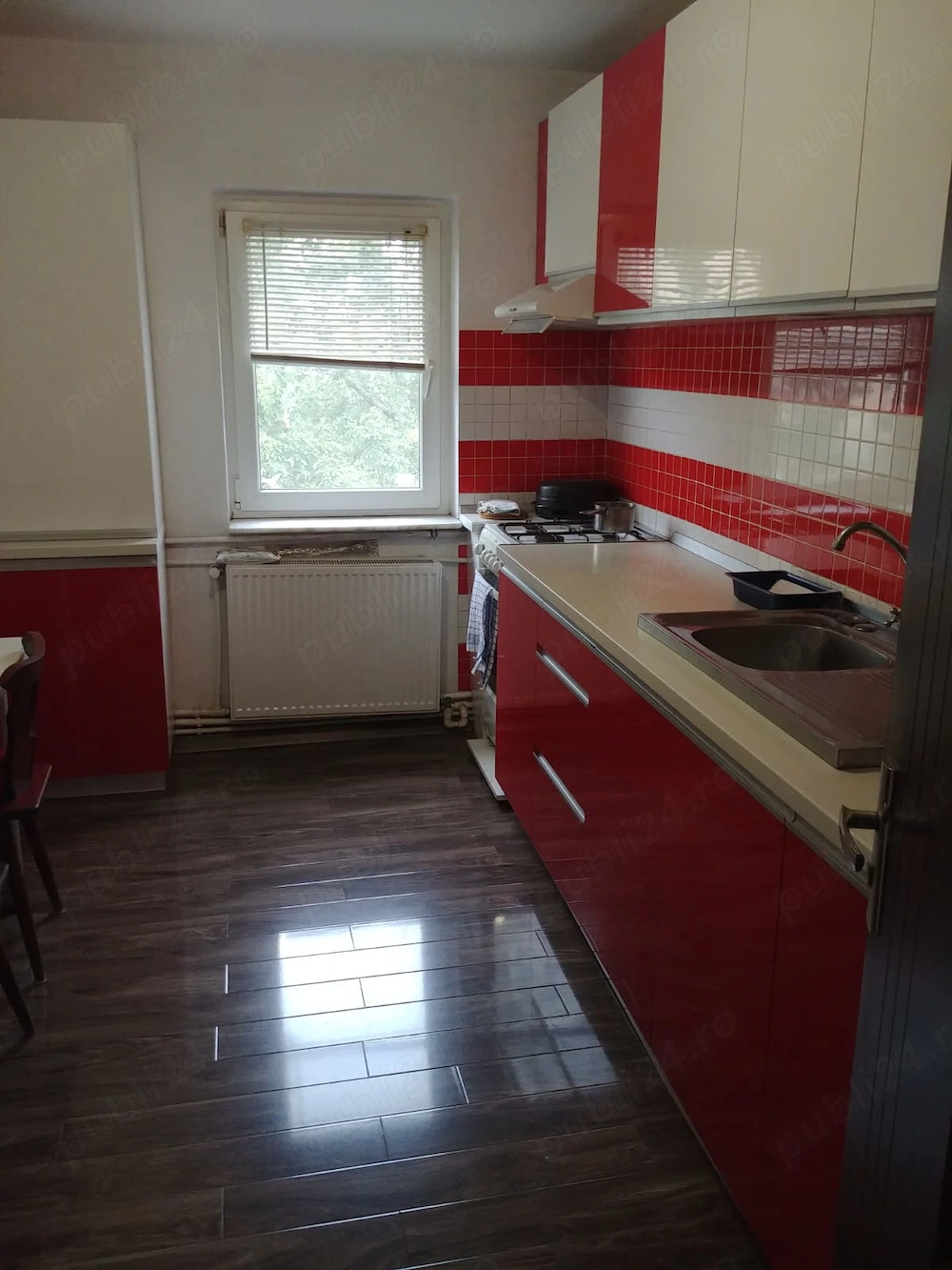 Agentie vand apartament 4 camere,Lapus-Intim ,F-uri,Centrala