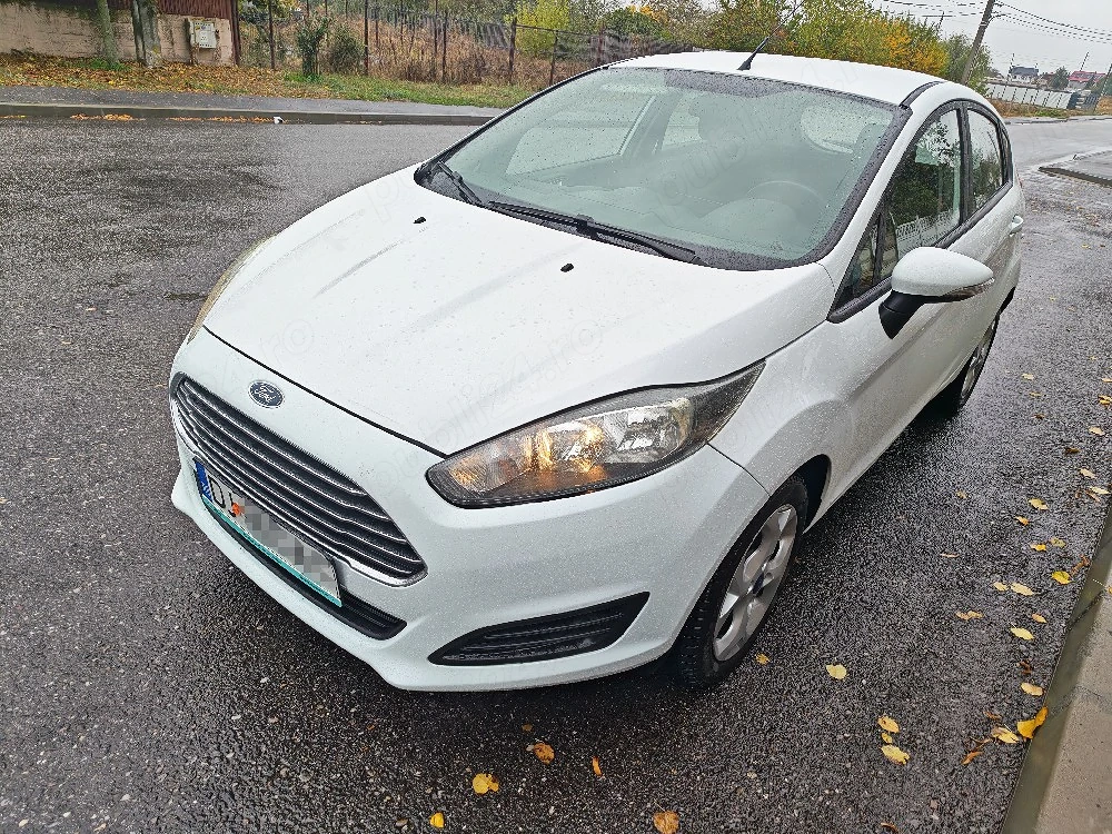 Ford Fiesta 1.5 diesel 75cp 2014 impecabila