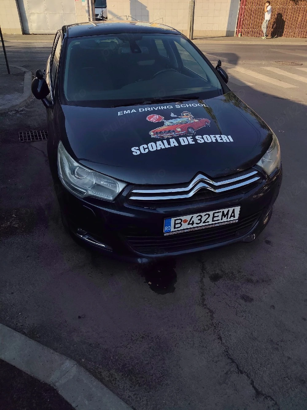 EMA DRIVING SCHOOL își extinde echipa! Căutăm un coleg o colegă pentru postul de Instructor Auto