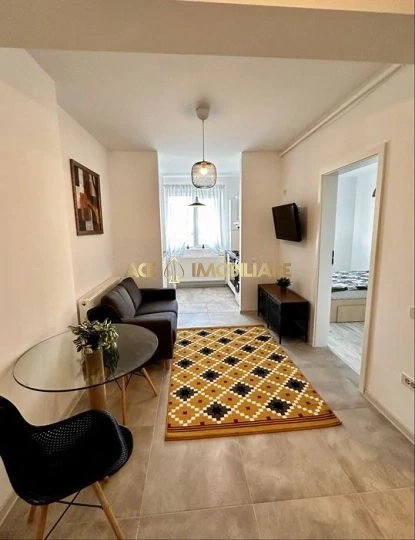 2 Camere de inchiriat | Central | Centrala | Metrou | 