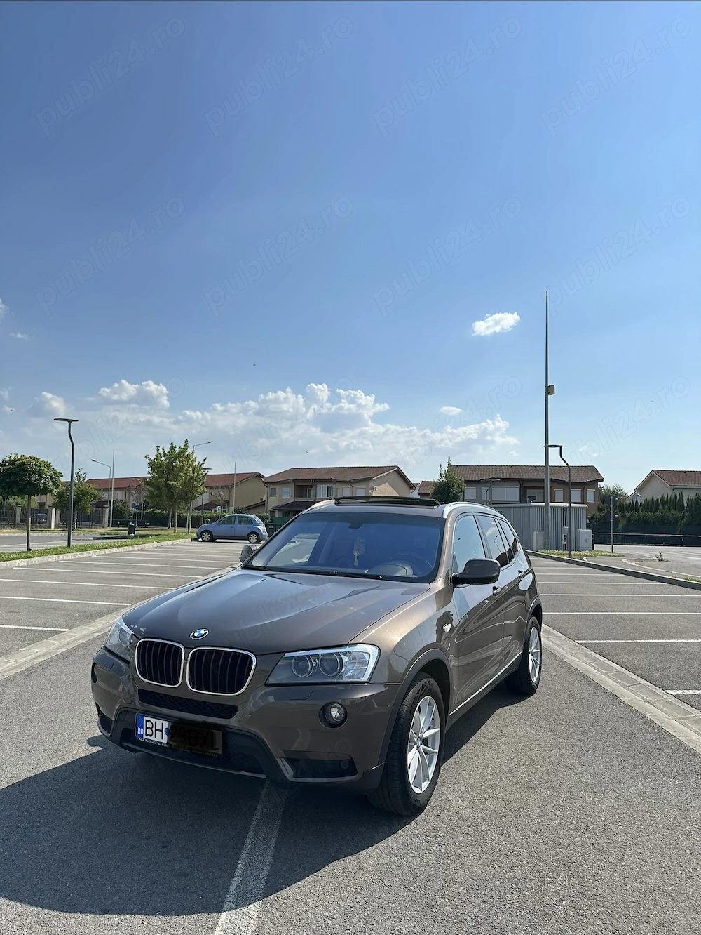 Vând BMW X3 2013 