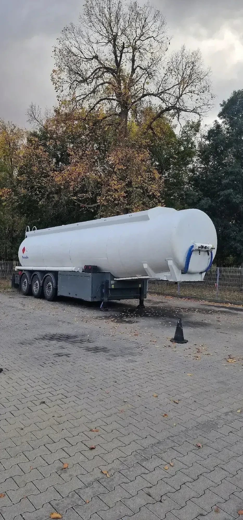 Cisterna carburanti