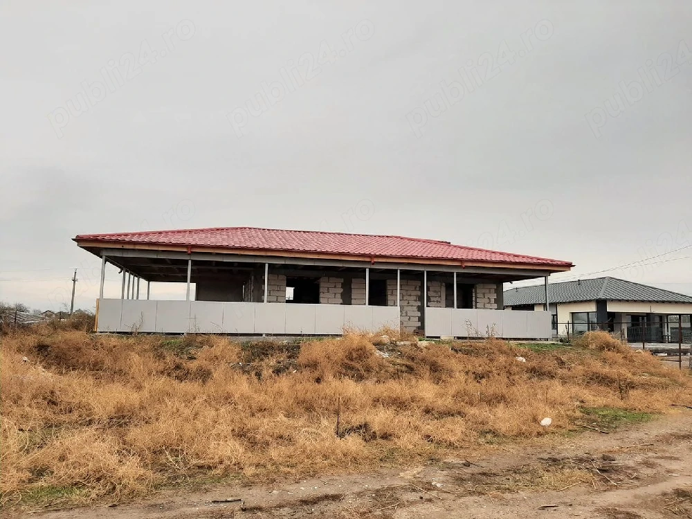 Vând teren Vărsatura 5500mp + casa la roșu Strada Berzei 