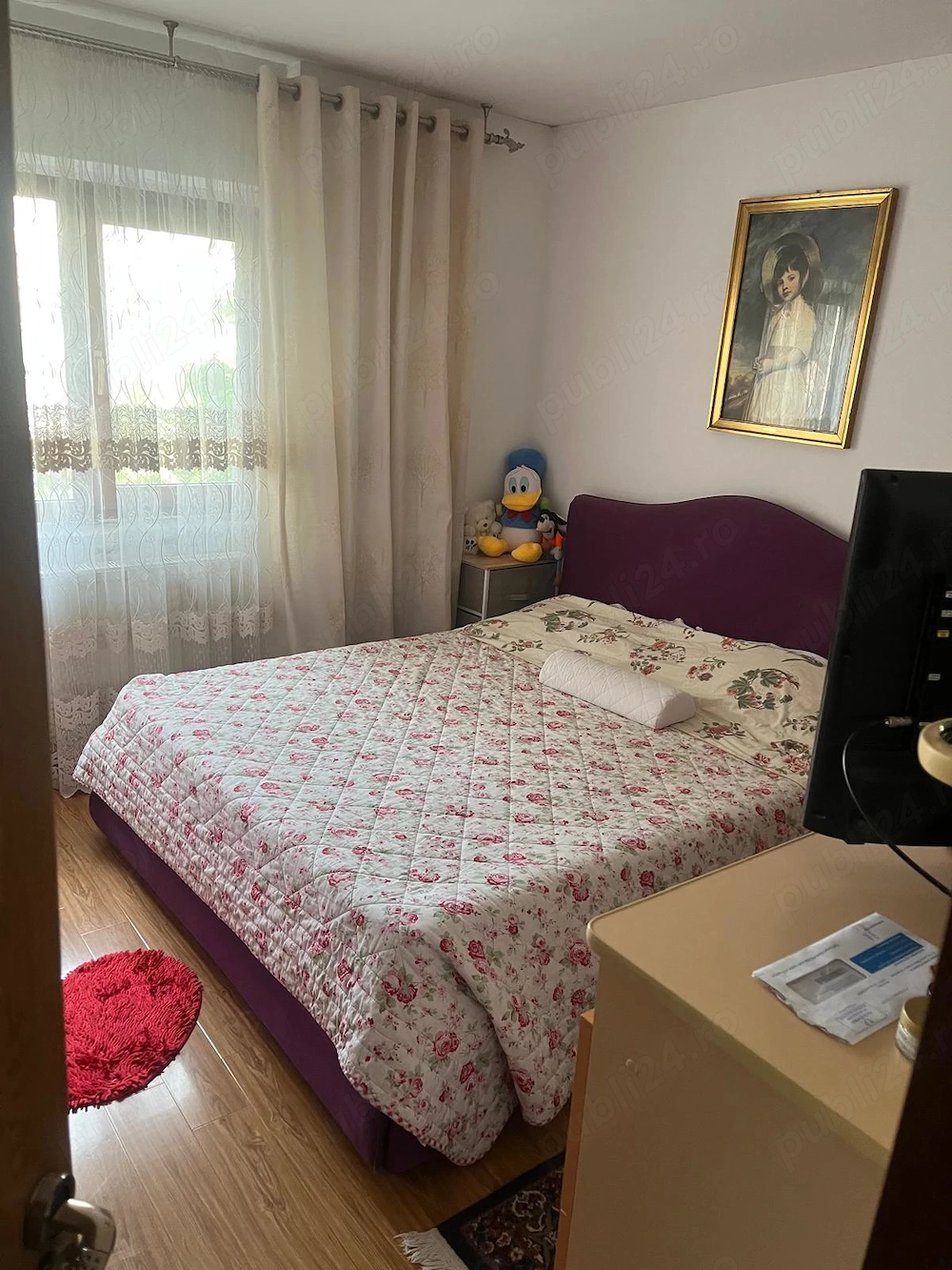 Vand apartament cu 2 camere + loc de parcare si garaj