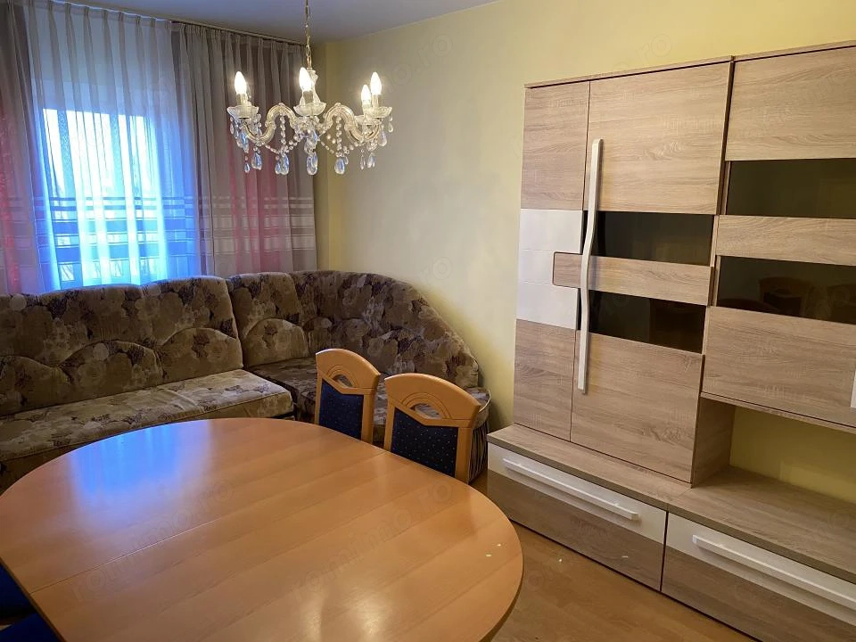 ap 3 camere decomandate et 2  Siretului 