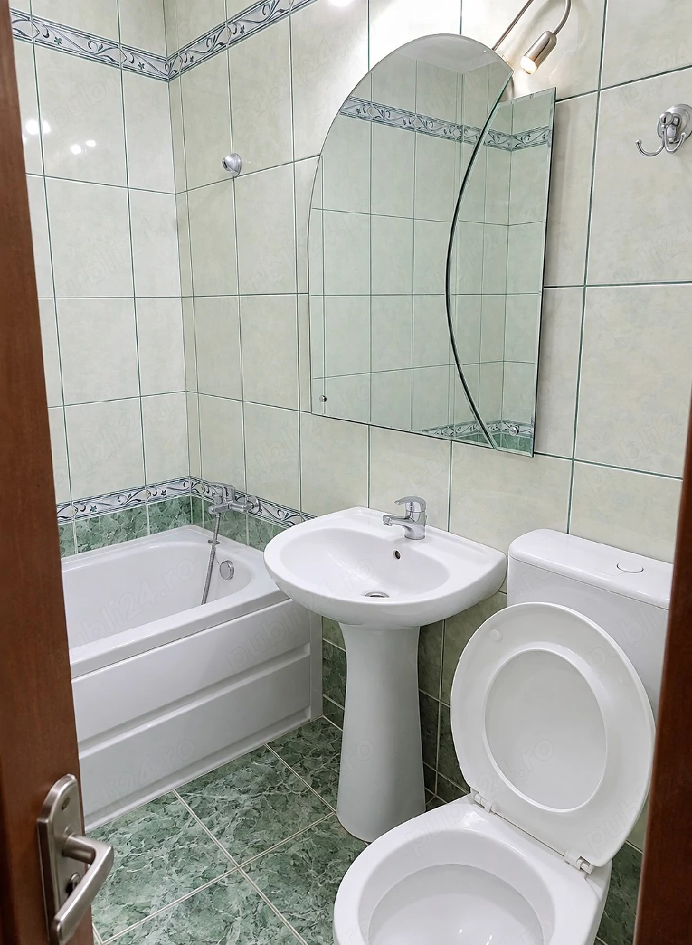 Apartament 3 camere, Slobozia 