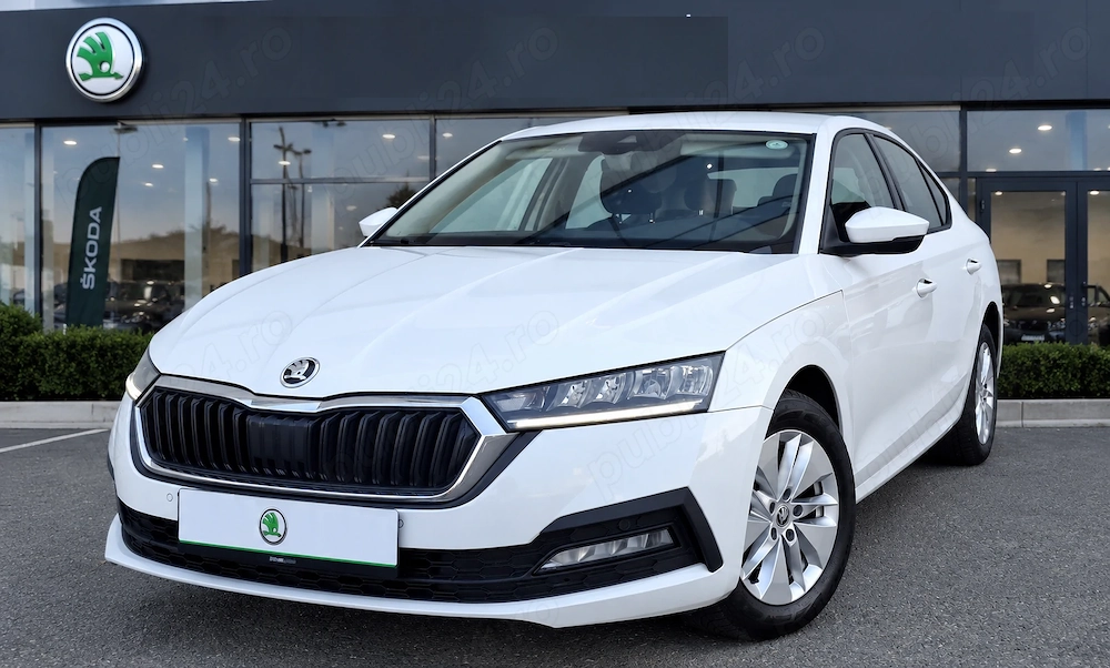 Octavia 2.0 TDi 150cp DSG. Istoric service. Front assist. Navi, scaune încălzite. 