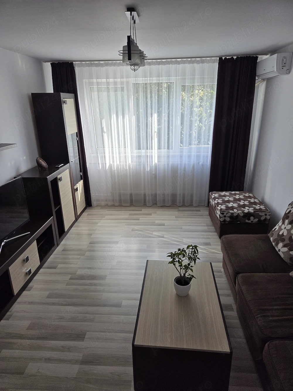 Ofer spre inchiriere ap. 3 camere