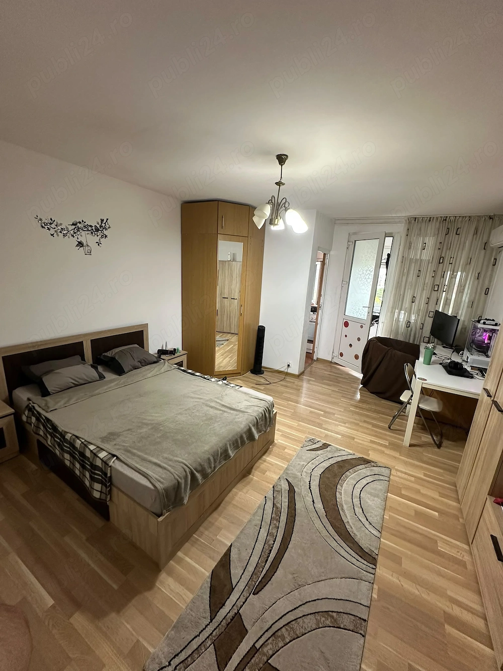  GARSONIERĂ DE ÎNCHIRIAT   1.500 LEI LUNĂ   Zona Turnu Măgurele   Sector 4, București  Se oferă 