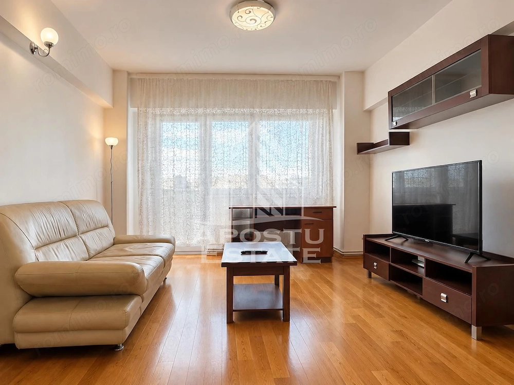 Apartament 3 camere zona Intim