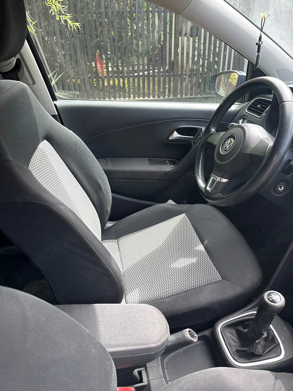   Volkswagen Polo 1.2 TDI Bluemotion (2010)   5 Uși   Ecran Mare, Pilot Automat 