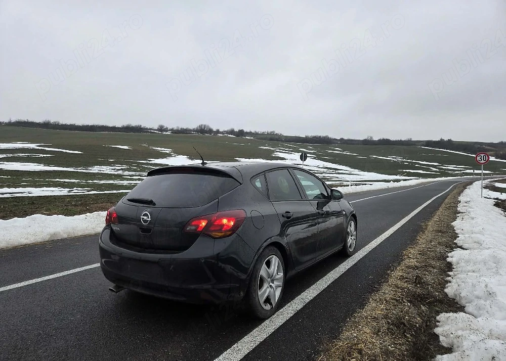 Vand opel astra J