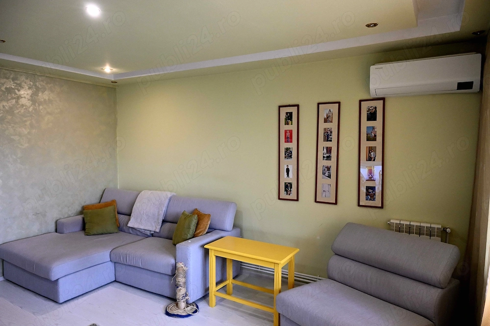 vand apartament 3 camere