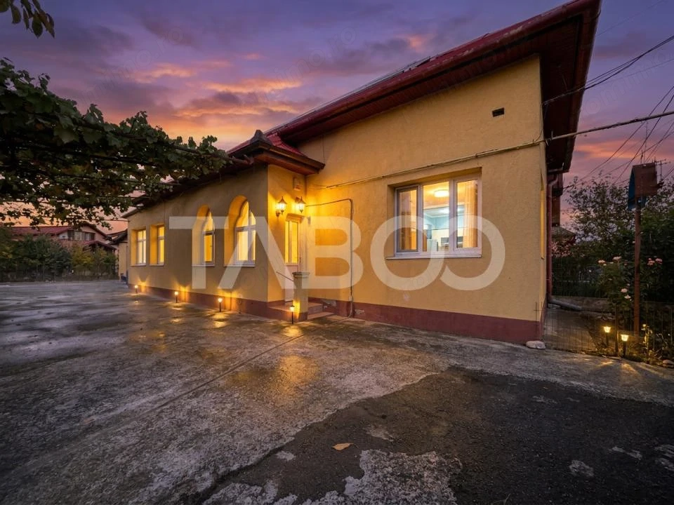 Casa individuala de vanzare cu teren de 929 mp front de 44 ml Someseni