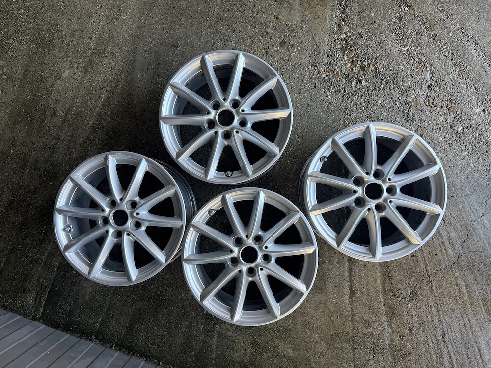  Vând 4 jante originale BMW R16 Styling 471 + senzori presiune funcționali 