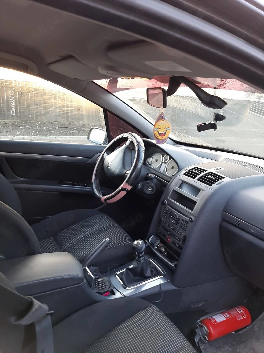 Vând Peugeot 407