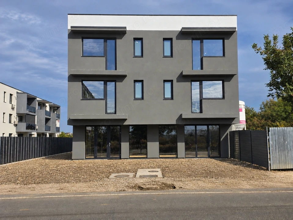 Avora Boutique Tunari, apartament 3 camere, langa Cosmopolis 