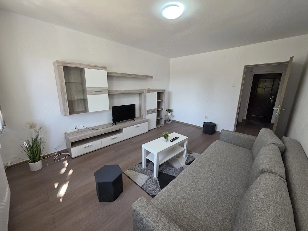 De închiriat apartament 2 camere   Circumvalațiunii | Prima închiriere