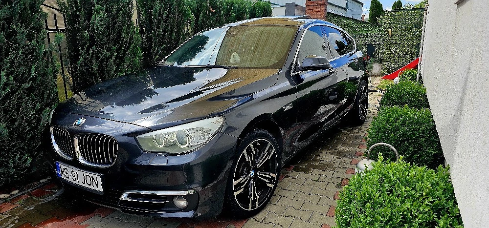 BMW Seria 5 Gran Turismo 520d (Distribuție nouă)