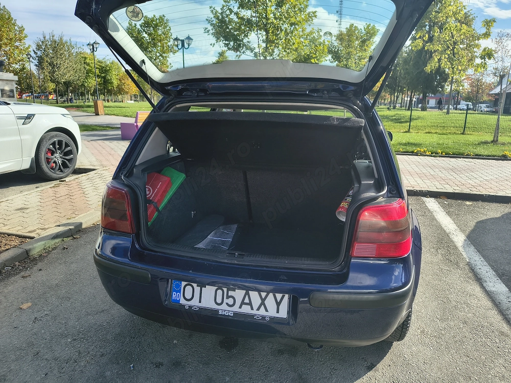 Vând golf 4 motor 1.4 benzină 