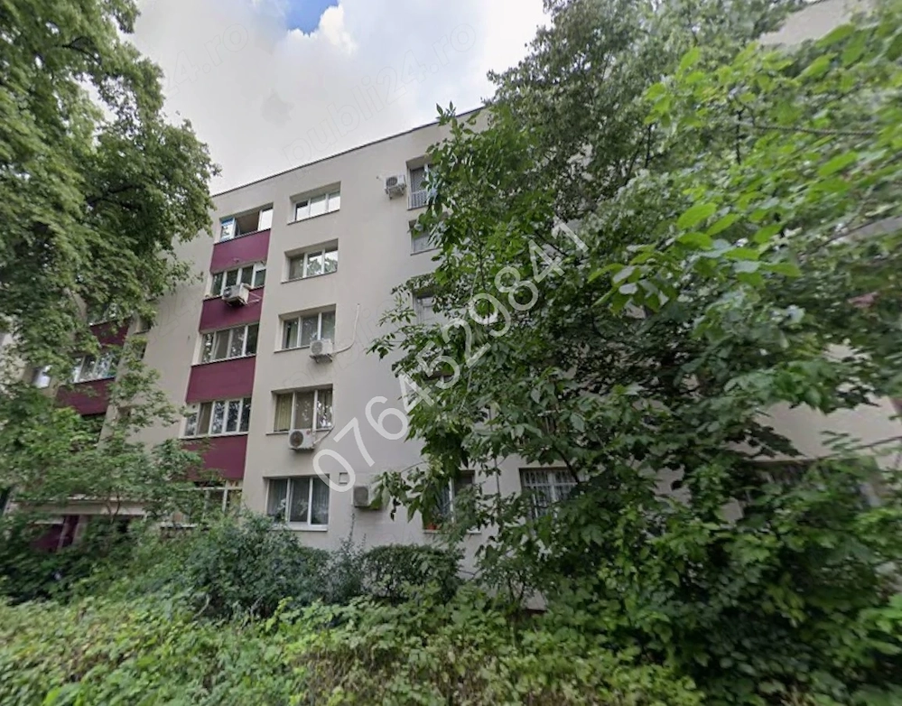 Inchiriez apartament 2 camere Campia Libertatii, la 10 minute metrou Piata Muncii, renovat.