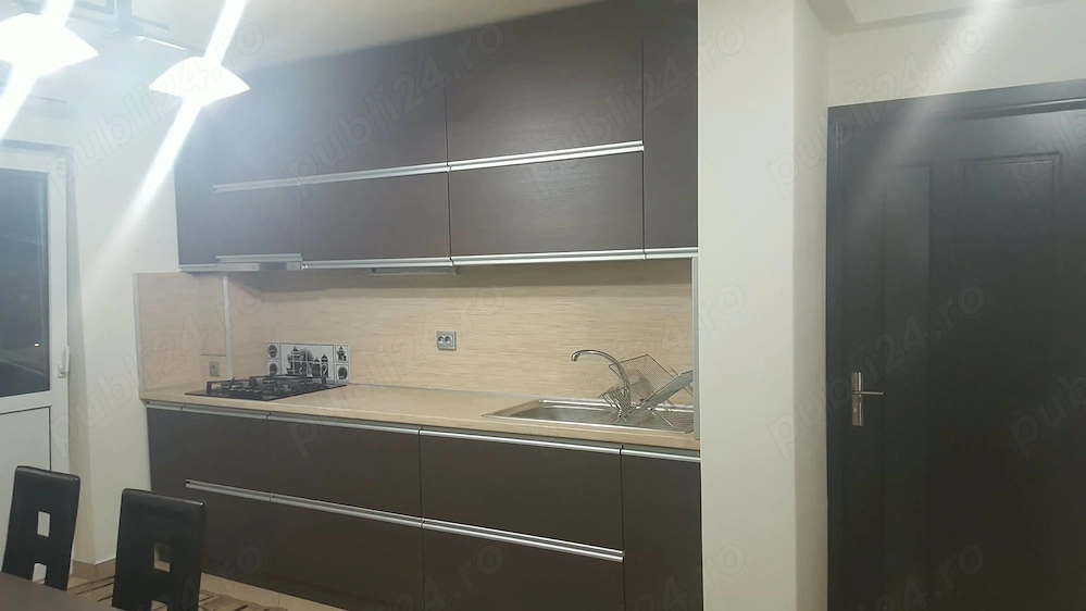 Inchiriez apartament 2 camere,