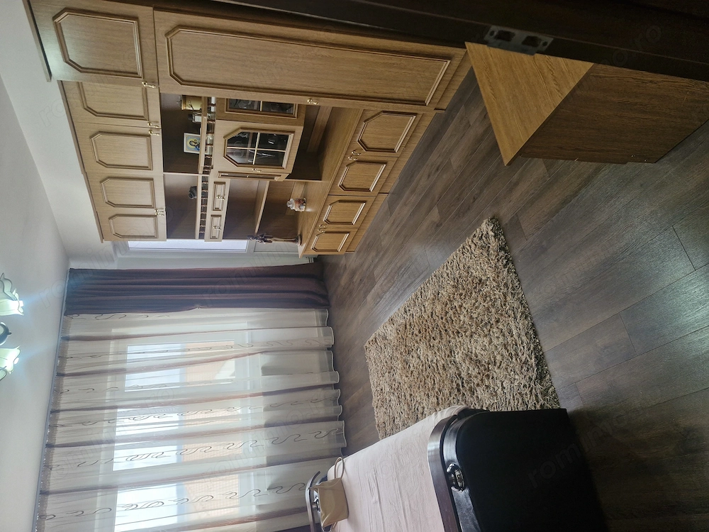 Apartament 2 camere de închiriat 