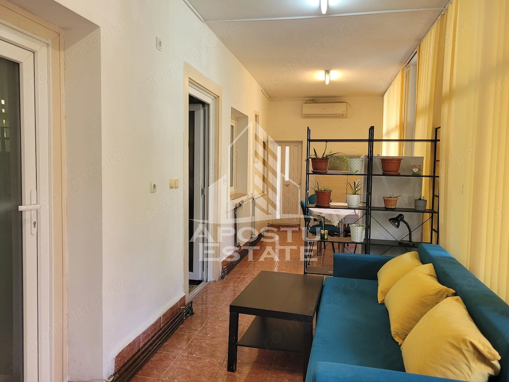 Apartament cu 3 camere de inchiriat, Complexul Studentesc, Timisoara