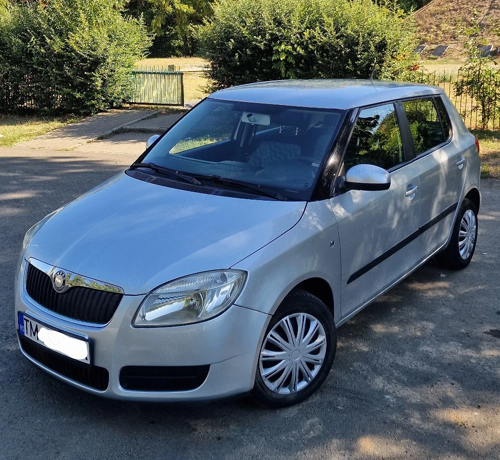 Skoda Fabia 2 an 2008 1.2 benzina