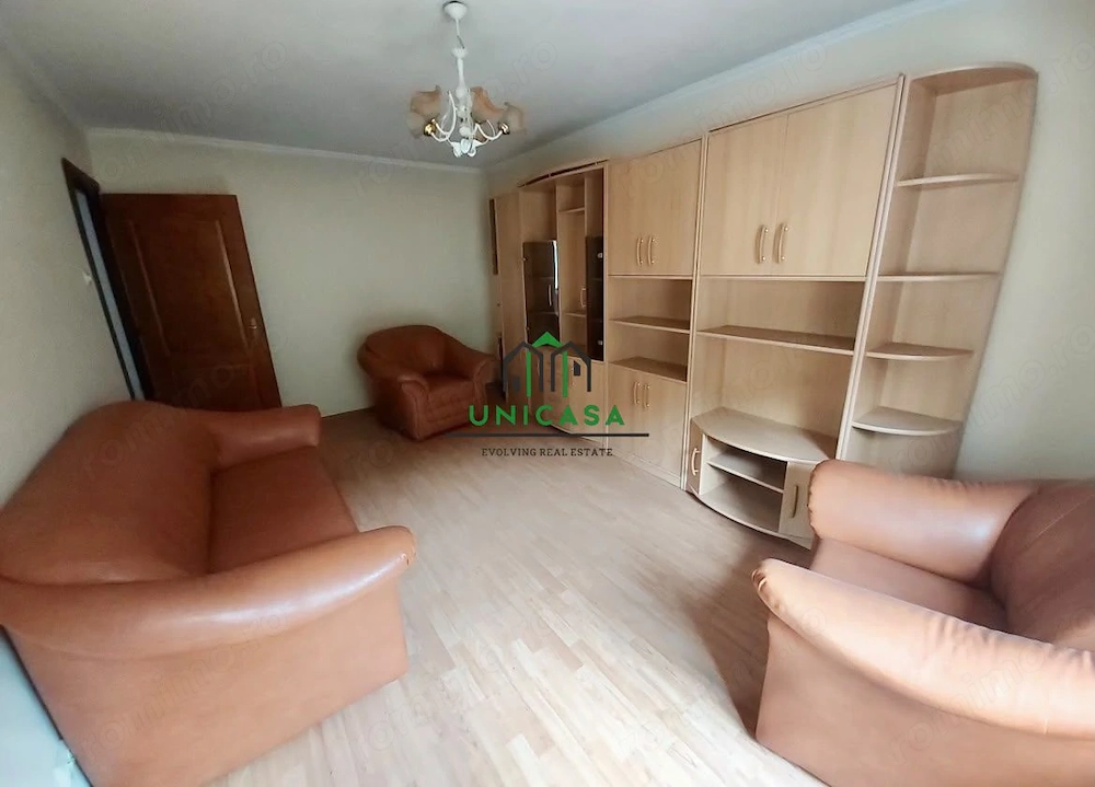 Apartament 3 camere de vânzare în Voineasa, județul Vâlcea