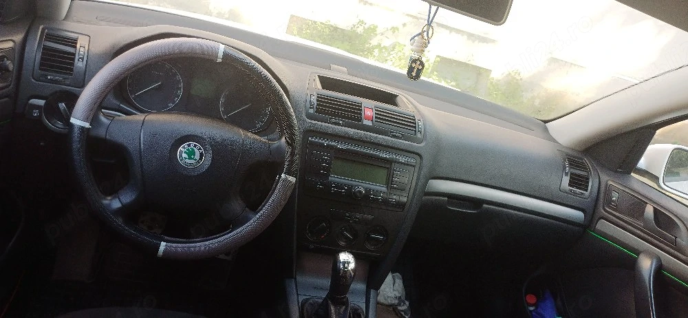 Skoda Octavia1.6 gpl